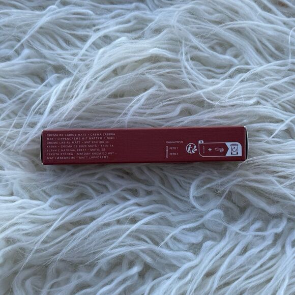 Rare Beauty by Selena Gomez Lip Souffle Matte Cream Lipstick Kindness - Picture 9 of 12